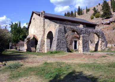 012-Battistero-paleocristiano-di-S.-Giovanni-in-fonte