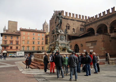 005-p-zza-del-nettuno-a-bologna