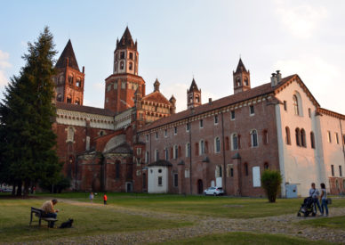 35-Vercelli-il-Duomo-SantAndrea