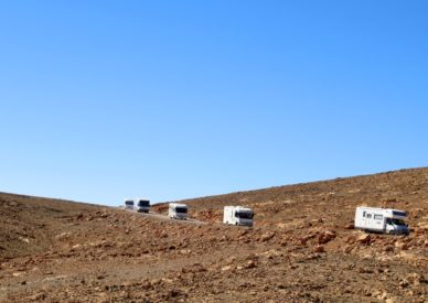 tutti in fila per trasferimento