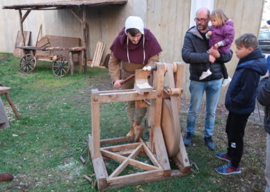 tornio a pedale