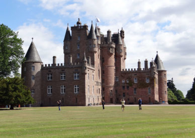 037 Glamis castle