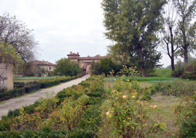 127 Antica corte Pallavicina